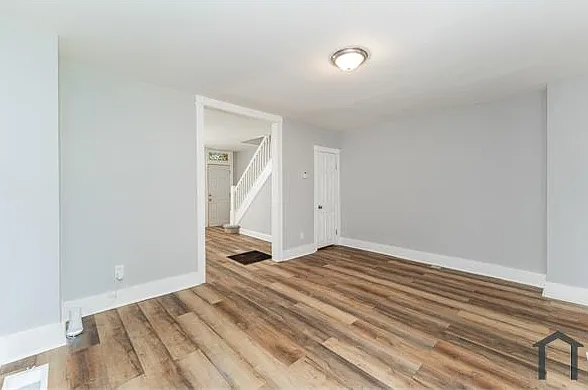 3006 Mathews St — Photo 9
