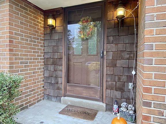 2nd image of 3317 Wheatcroft Dr