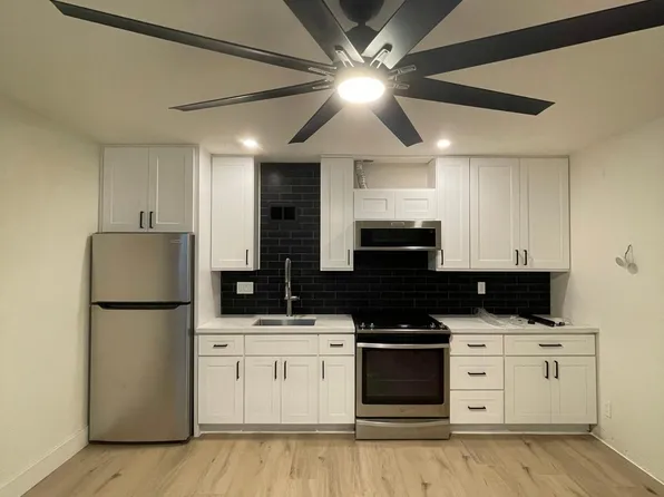 19601 Ranch Ln, Huntington Beach, CA 92648