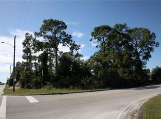 209 Gunnery Rd N, Lehigh Acres, FL 33971