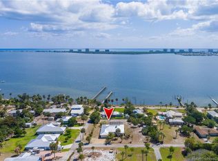 107 Springhill Dr, Jensen Beach, FL 34957