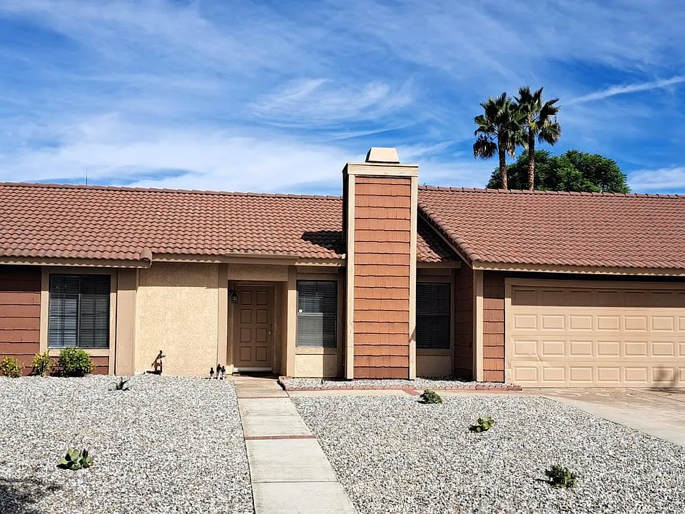 824 Ashley Way