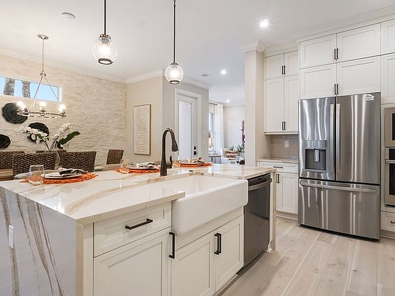 Lemongrass Model Kitchen