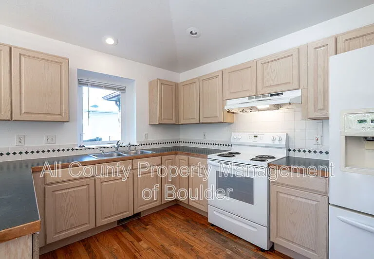 2658 Serena Dr — Photo 5