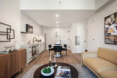 65 Dupont St #119 Photo 1