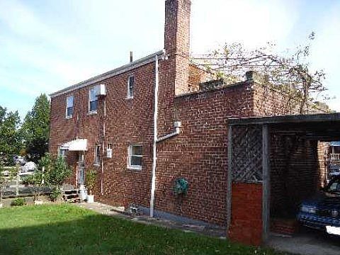 2nd image of 5112 69th St