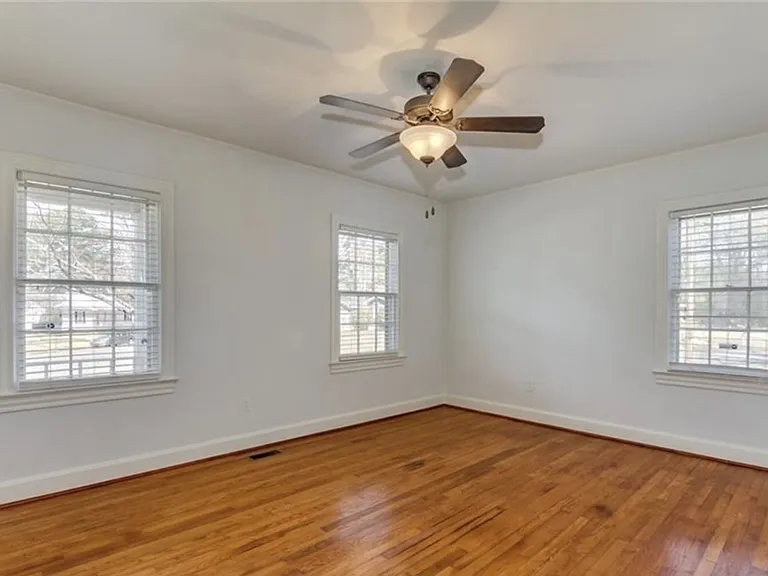 69 Cedar Knl — Photo 7