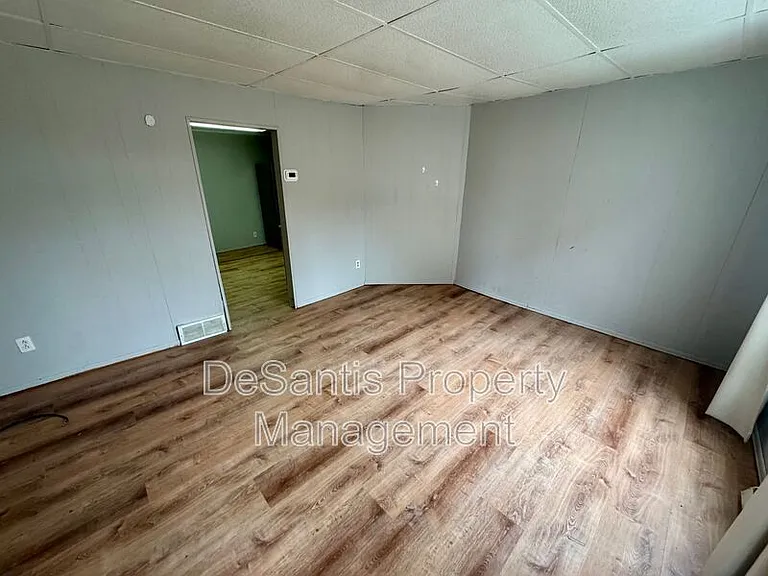 474 Spang Ave — Photo 36
