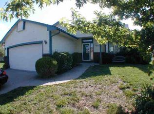 10757 W Harvest Ln, Wichita, KS 67212
