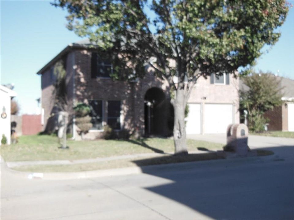 1st image of 904 Stafford Station Dr