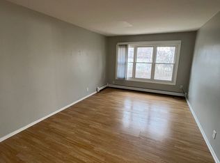 1305-1345 W Locust St #2866-45, Milwaukee, WI 53206