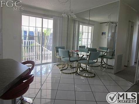 4th image of 11365 Cypress Ln