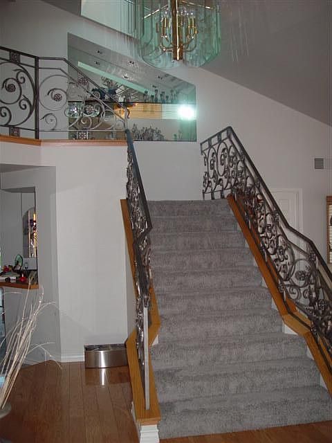 2nd image of 41 La Sierra Dr
