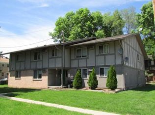 2922 Hoard St APT 8, Madison, WI 53704