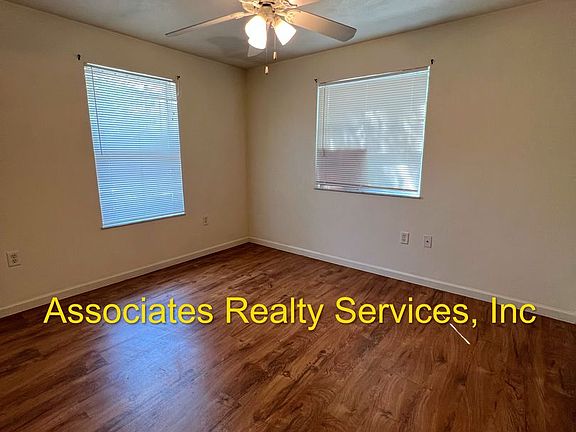 2nd image of 308 NW 19th St #405-03