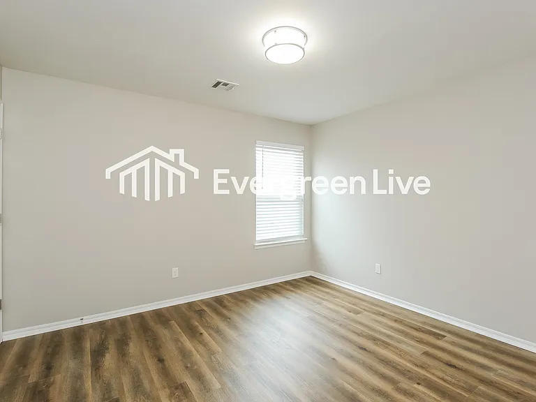 8564 SW 44th Ter — Photo 13