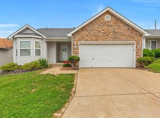 1658 Chapman Ct, Saint Charles, MO 63303