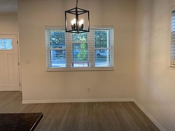 3rd image of 1482 Cleveland St #1
