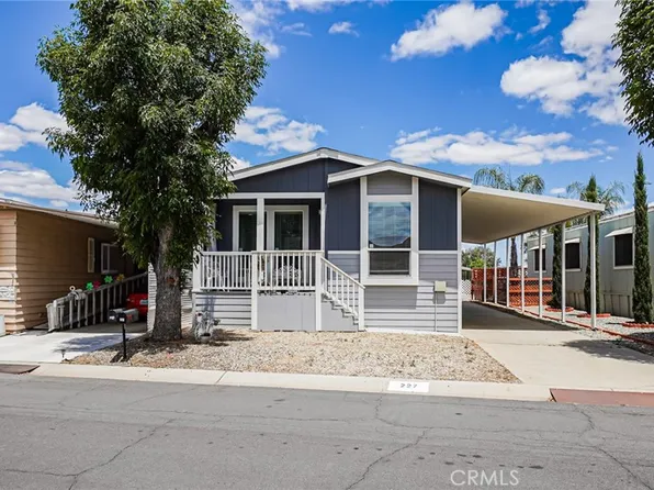 27601 Sun City Blvd #227, Sun City, CA 92586