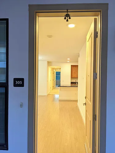2585 El Camino Real #305 Photo 1