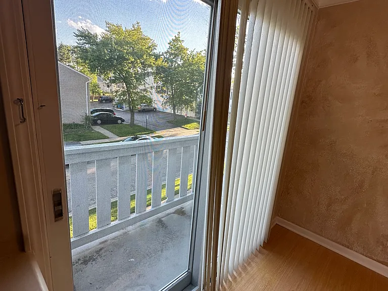 1267 Prairie Ave — Photo 7