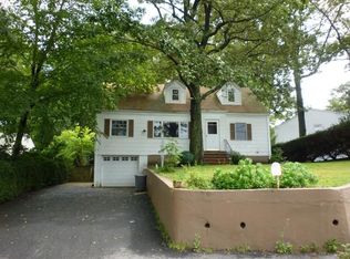 33 Calumet Ave, Rockaway, NJ 07866