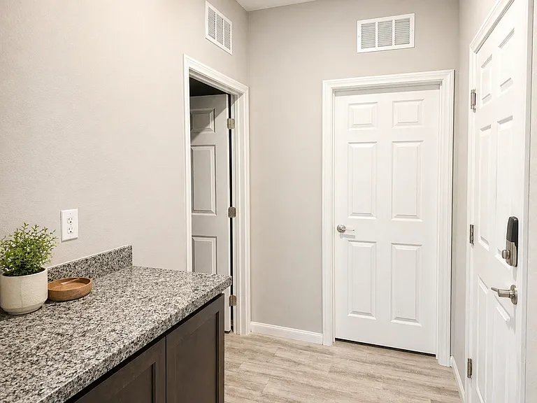 3026 Carothers Ct — Photo 10