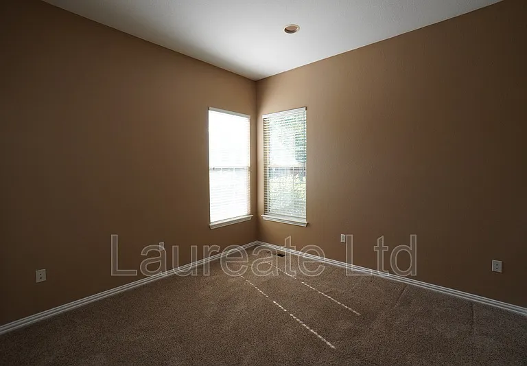632 S Yarrow St — Photo 17