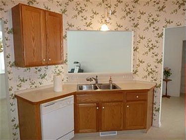 5th image of 2455 Crimson Dr #2455