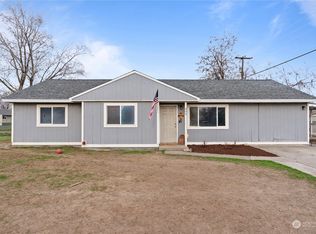 804 Lindberg Ln, Moses Lake, WA 98837