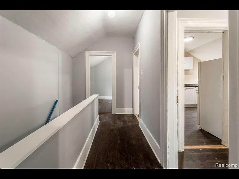 1914 Stone St #2 — Photo 2