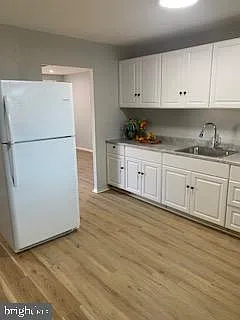 223 Kinsley Rd — Photo 9