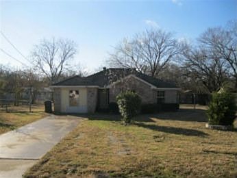 1st image of 9810 Woodway Dr