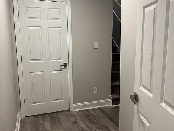 4th image of 7626 Gayle Ave