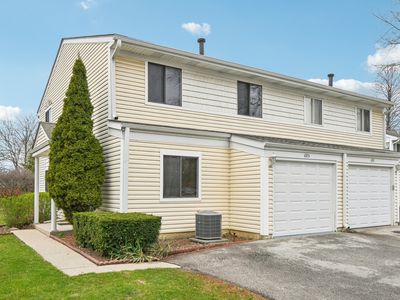 685 Brighton Pl, Wheeling, IL, 60090
