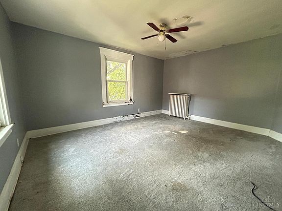 4th image of 3958 Washington Ave