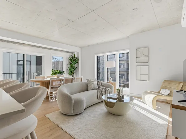 795 Avenue Querbes #505, Montreal, QC H2V 3X3