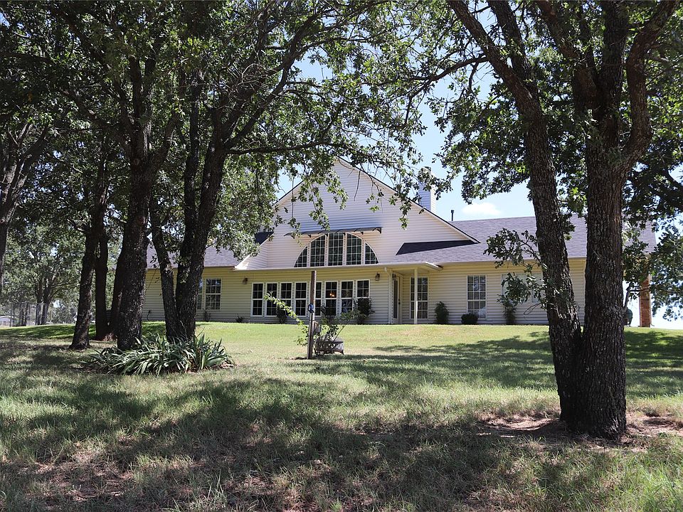 1st image of 2642 Huddleston Rd