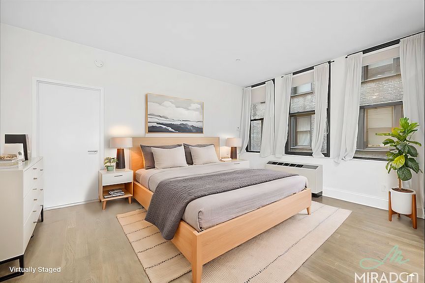 1st image of 15 Park Row APT 20G