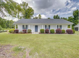 4221 Old Cherry Point Rd, New Bern, NC 28560