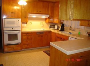 16461 Locust Ave, Patterson, CA 95363