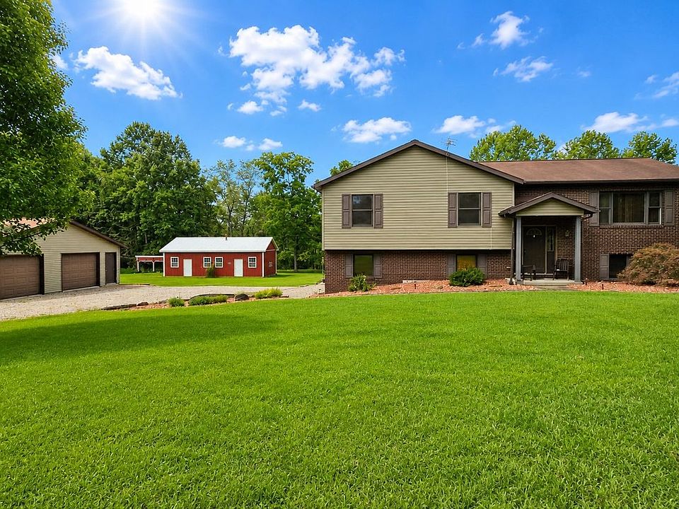 1st image of 1018 Blackleggs Rd