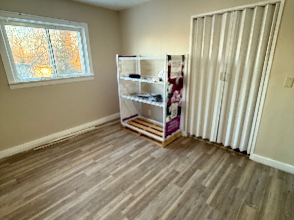 1st image of 503 E College St APT 1