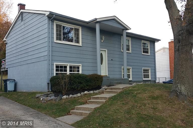 1st image of 16200 Village Dr W
