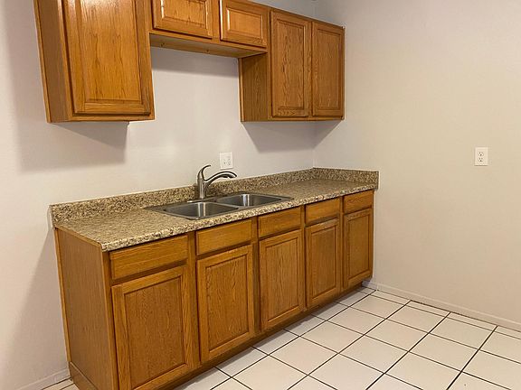 5th image of 4190 Altadena Ave #14