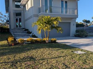 533 Venice Ln, Sarasota, FL 34242