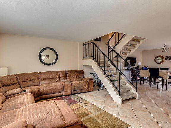3rd image of 1725 E Baker Dr