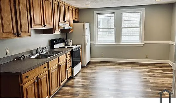 12 Harrison Ave #3 — Photo 6