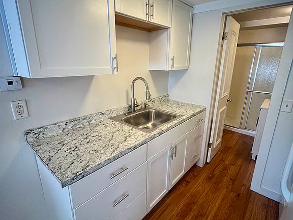 3rd image of 11289 E Shore Dr