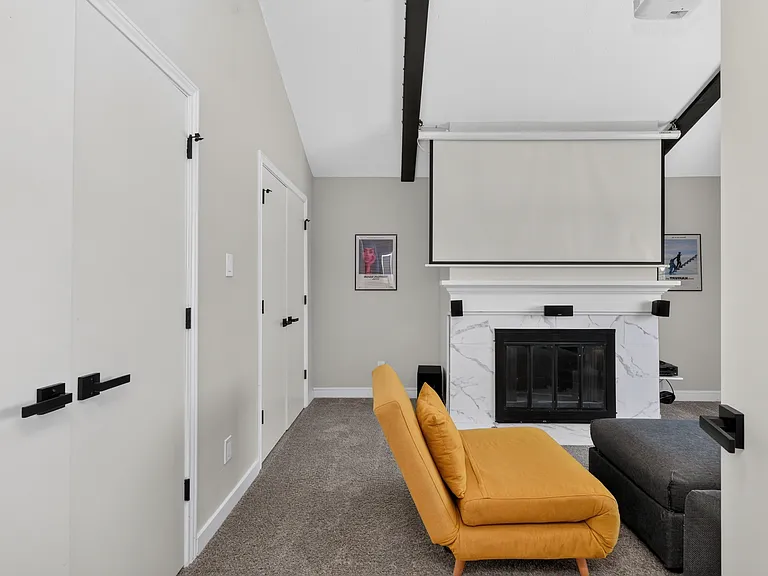 1205 Hillsdale Dr — Photo 27